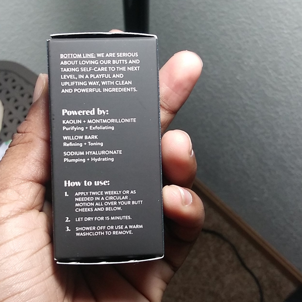 Bawdy clay butt mask